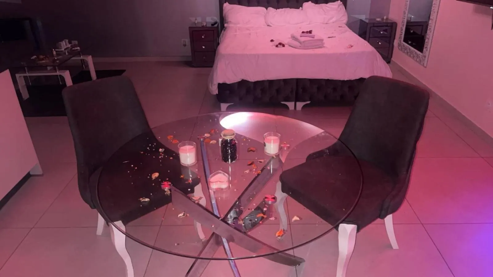 Love Paradise Le Rove Love hotel